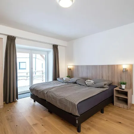 Apartment Premium Maisonette Near *