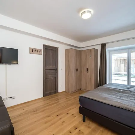 דירה Maisonette In Lungau Near Slopes סנט מיכאל אים לונגאו