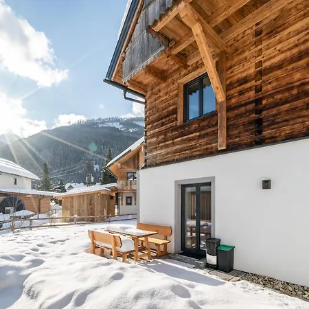 Maisonette In Lungau Near Slopes ザンクト・ミヒャエル・イム・ルンガウ